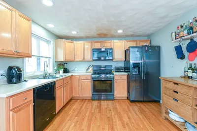 86 W 6th St #88
