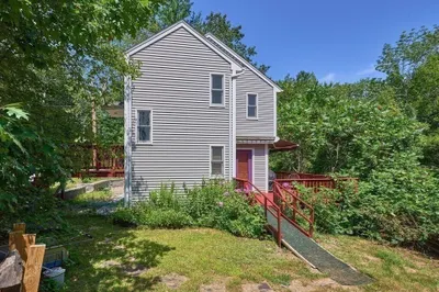 189 Maple Avenue 1