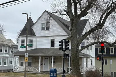 1122 Adams Street #2 1