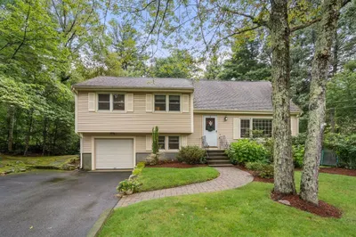 123 Warren Rd 1