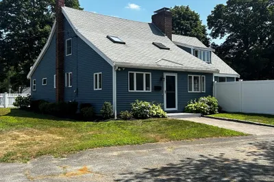 12 Ellsworth Ave