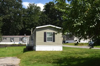 100 Rockingham Road #23