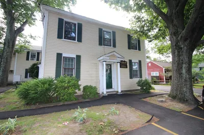 86 Baldwin St #1 1
