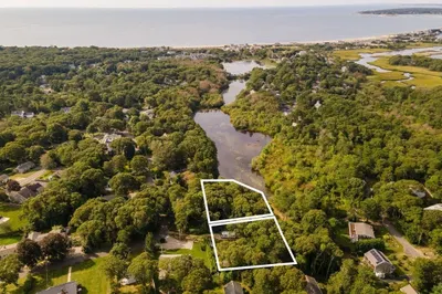 306 Lake Elizabeth Dr