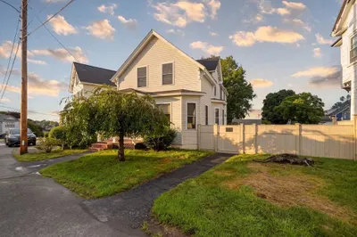 87 Crescent St 1