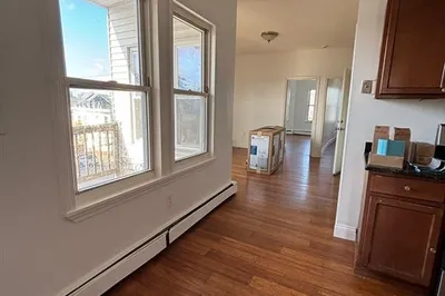 39 Shawmut St #3
