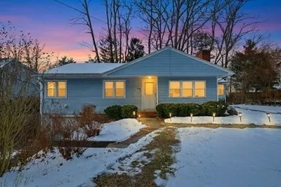 144 Almon Ave