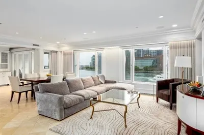 20 Rowes Wharf #408/508