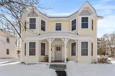 60 Broadway Street #60 1