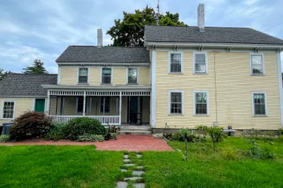 46 Concord St 1