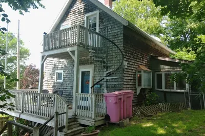 30r Highland Street 1
