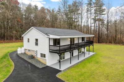 31 Sturbridge Rd 1
