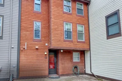 12 Lilac Ct #12
