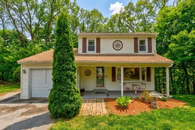 48 Westview Rd 1