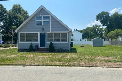 43 Shore Ave 1