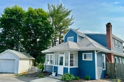16 Hillcrest Circle 1