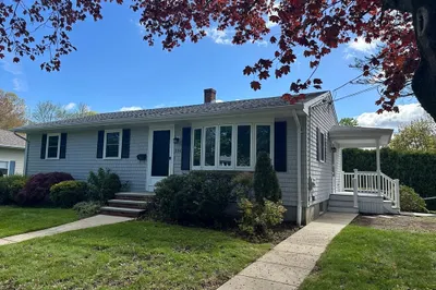 104 Robin Ln 1