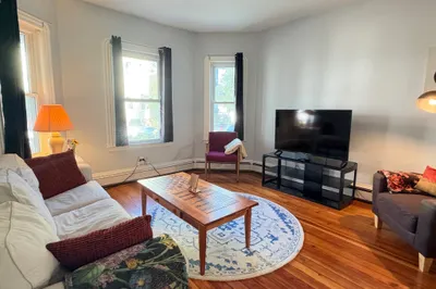 37 Charnwood Rd #37 1