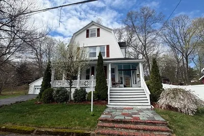 17 Daniels Street 1