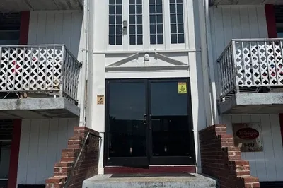 126 Beaver St #A3 1