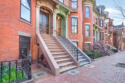 110 Appleton St 1