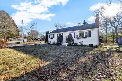 48 Maple St 1