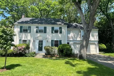 124 Pilgrim Rd 1