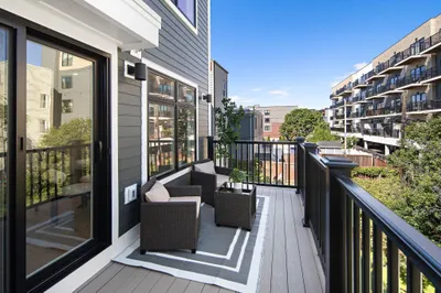 46 Everett Street #2 1