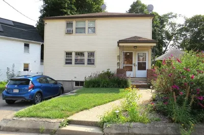 93-95 Durnell Ave #1
