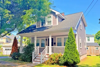 52 Oakland Ave 1