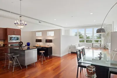 10 Ocean Ave #207 1