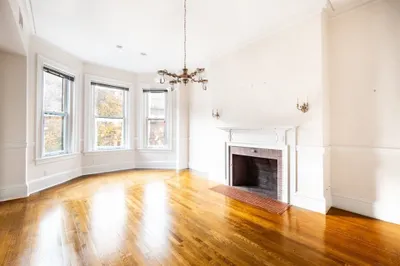 218 Commonwealth Avenue #2