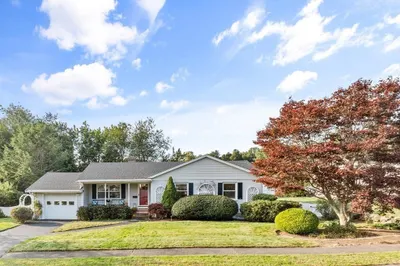22 Bradley Rd