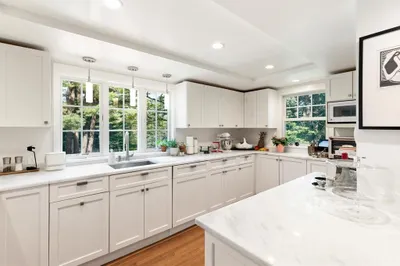 368 Main St 1