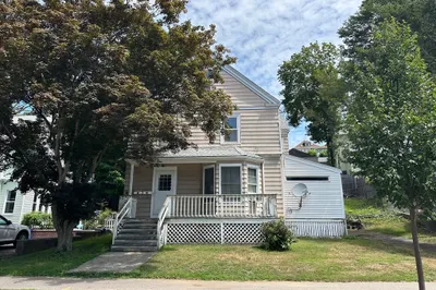 225 S Central Ave 1