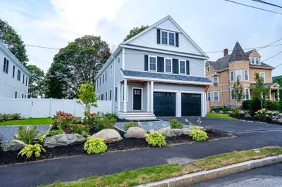 154 Main St 1