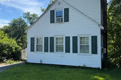 3 Nashua Rd 1