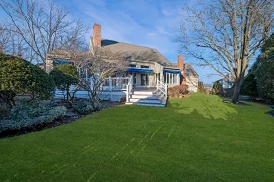 8 Edgemere Road 1