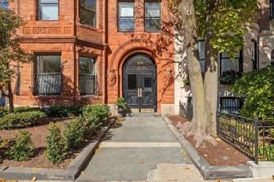 199 Marlborough St #203