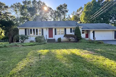 47 Glenfield Rd 1