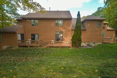 48 West Meadow Road #48 1