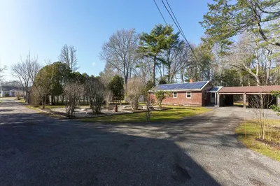 50 Lakewood Rd 1