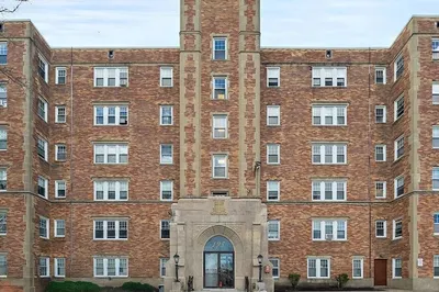 195 Thomas Burgin Pkwy #501
