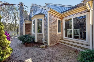 24 W Woods Circle #24