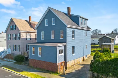 32 Frederick St 1