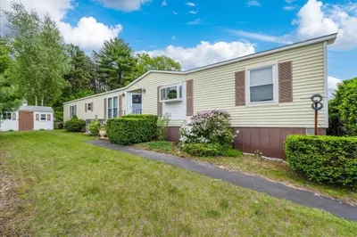 79 Pinehurst Dr