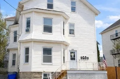 158 Forest St