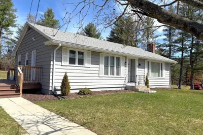 77 Natural Bridge Rd