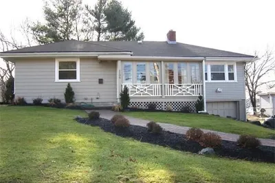 1106 Trapelo Rd
