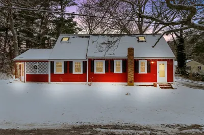 16 Richview Ave
